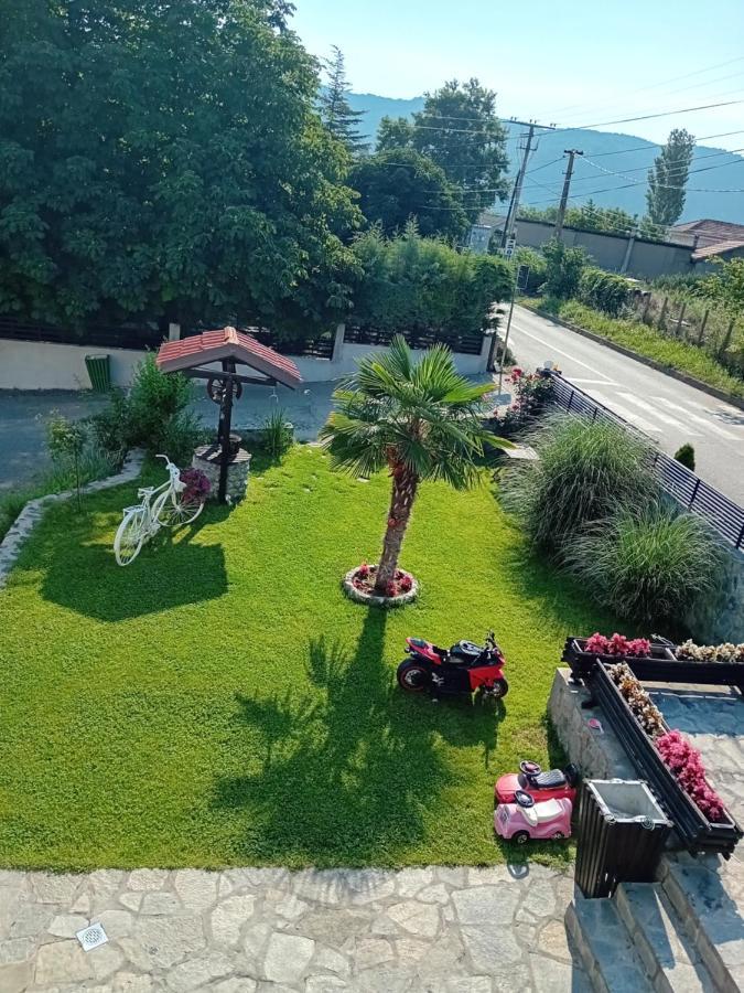 Belov Rooms And Apartments Demir Kapı Dış mekan fotoğraf